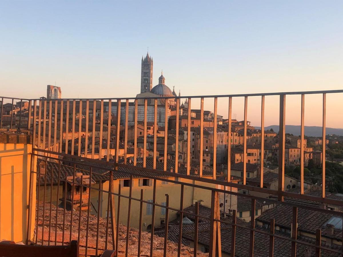 Апартаменти La Terrazza Sul Duomo Сієна Екстер'єр фото